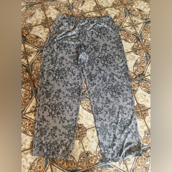 Victoria’s Secret vintage Floral Chantilly lace Two-Piece Set large flirty crop - Picture 4 of 6